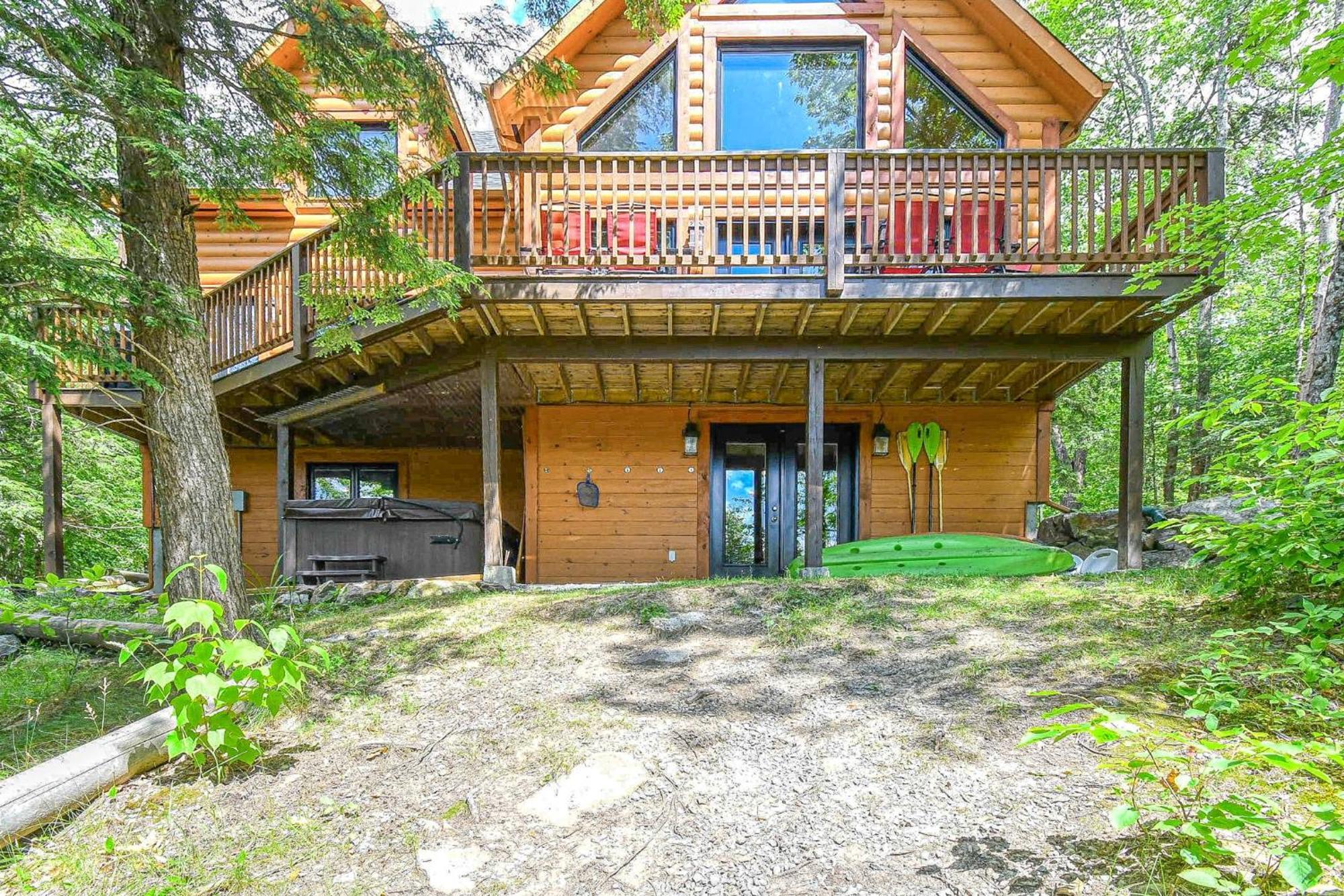 Brownsburg Brown Bear Lodge מראה חיצוני תמונה